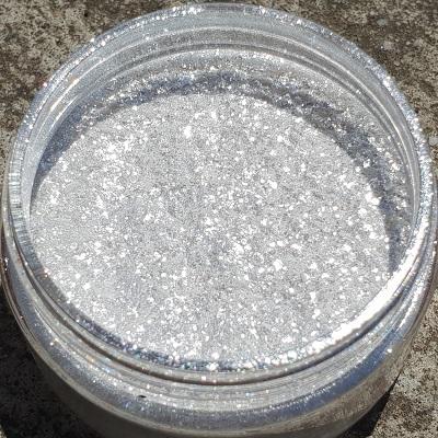 Snow White - Glitter Dust
